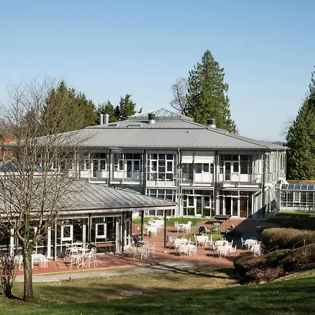 Starnberger See- Business & Leisure Near Munich * Feldafing